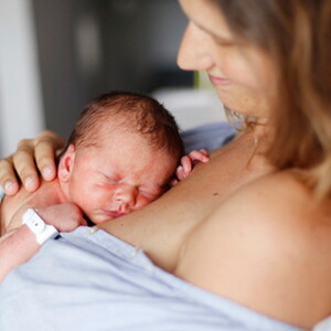 Kangaroo care: How to take care of your preterm baby Kangaroo care: How to take care of your preterm baby